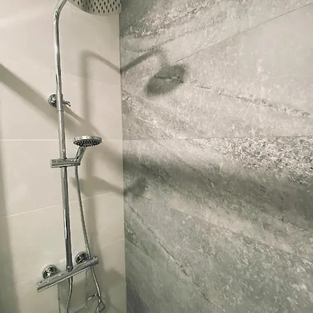 Noreas Centro Lucus Augusti Апартаменты Луго